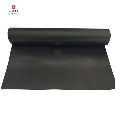 ゴミ捨て湖とトンネル建設のための平らな表面 HDPE 地膜 50m-200m 化学薬品に耐性