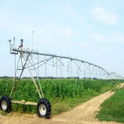 2023 横動灌輸 高硬さ 3800 KG 自動エンジン用の中央ピボット灌輸システム