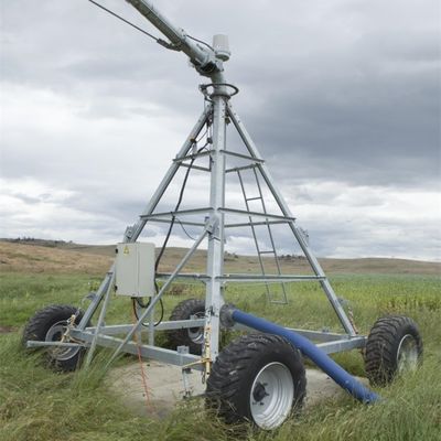 水節約センター 農業用自動太陽光発電のためのピボット灌輸システム