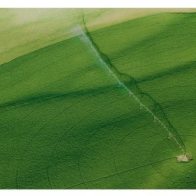 先進的な農業IoT エネルギーを節約する円形の農園灌?? システム 小麦 ソーヤ豆 玉米 牧草地灌??